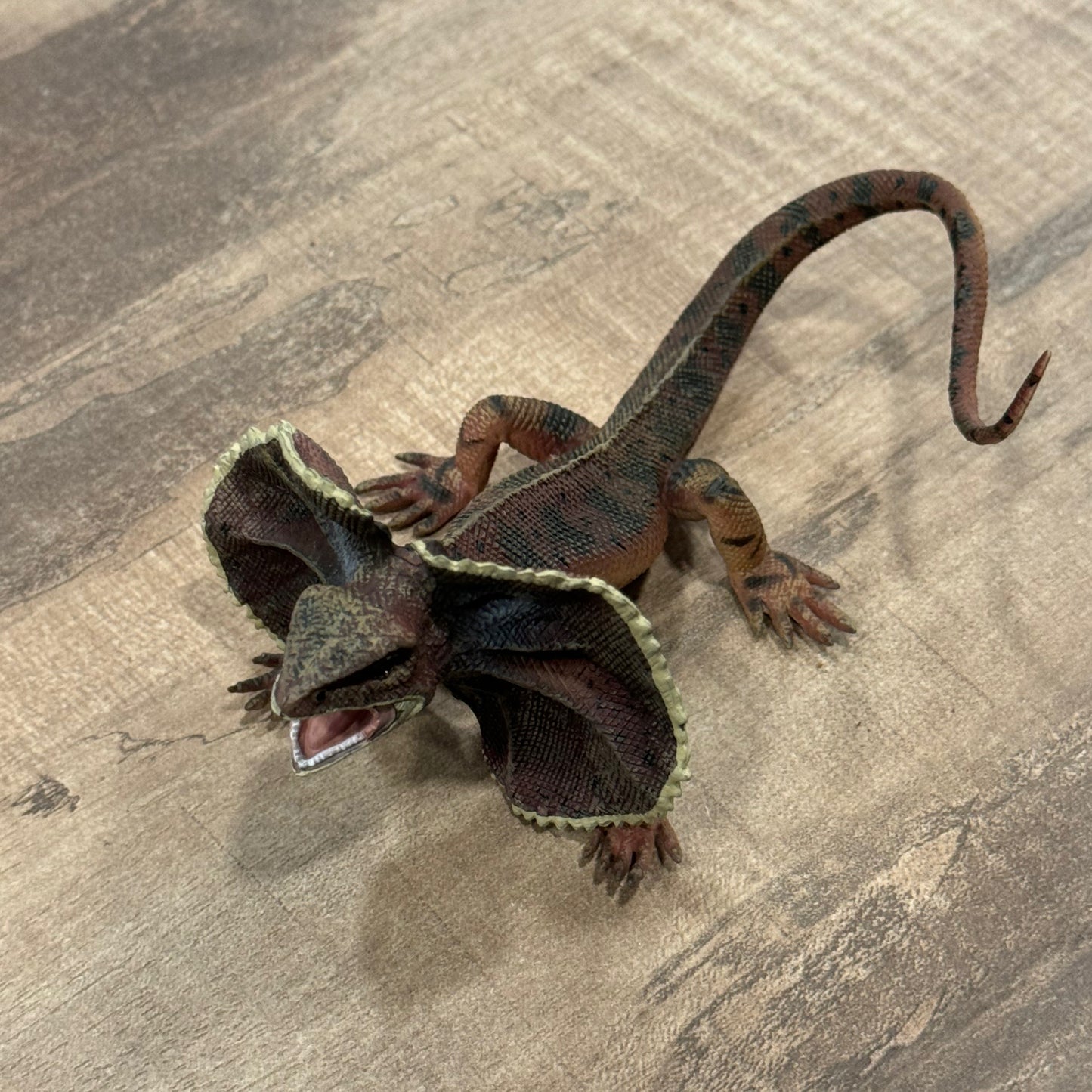 CollectA Kragenechse